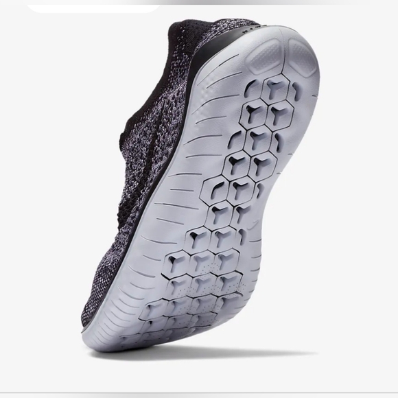 Nike Free Rn Flyknit 2018 White Black Running Shoes Men's 942838-101 Size 10 - Picture 5 of 12